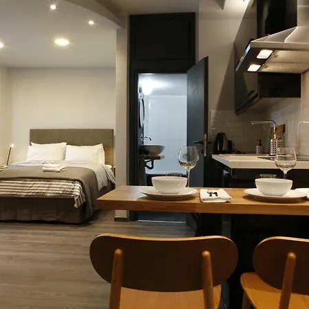 Thea Apartment